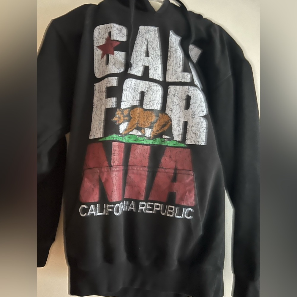 California sweatshirt